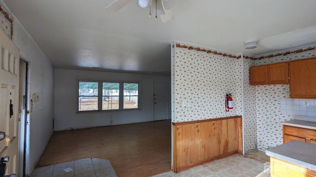 71 Shawmont Lane, Willingboro, NJ 08046