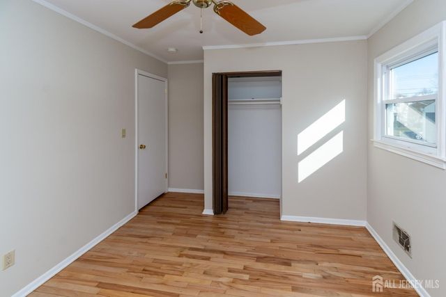 18 Andover Road, Old Bridge, NJ 08857