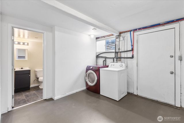 1016 Rockefeller Avenue, Everett, WA 98201