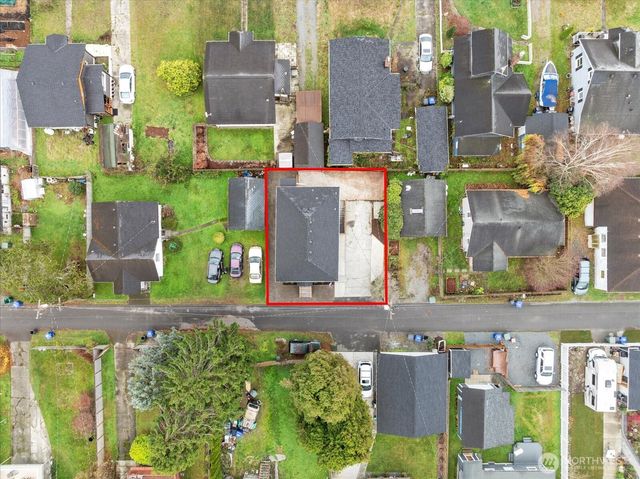 1016 Rockefeller Avenue, Everett, WA 98201