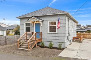 1016 Rockefeller Avenue, Everett, WA 98201