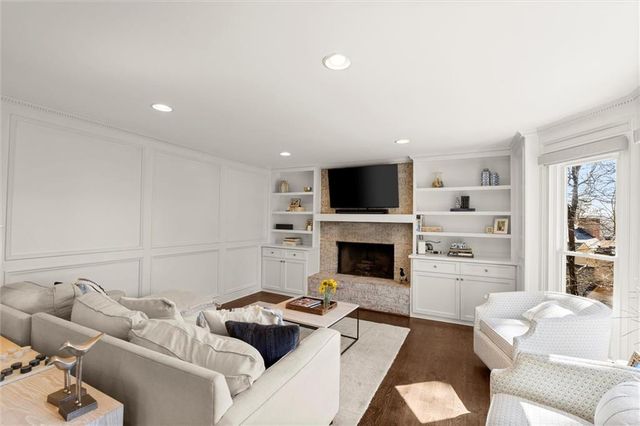 600 Willow Knoll SE Drive, Marietta, GA 30067