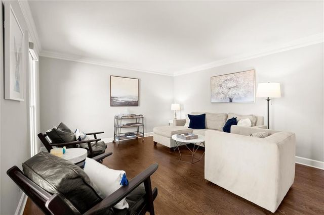 600 Willow Knoll SE Drive, Marietta, GA 30067