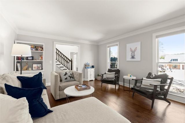 600 Willow Knoll SE Drive, Marietta, GA 30067