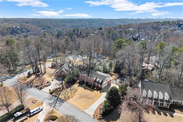 600 Willow Knoll SE Drive, Marietta, GA 30067
