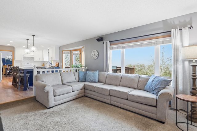 14125 Crocus Way, Rosemount, MN 55068