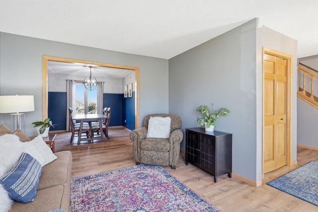 14125 Crocus Way, Rosemount, MN 55068