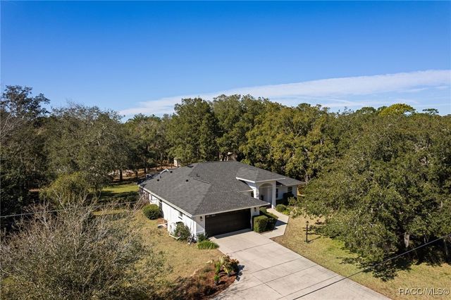 156 N Seton Avenue, Lecanto, FL 34461