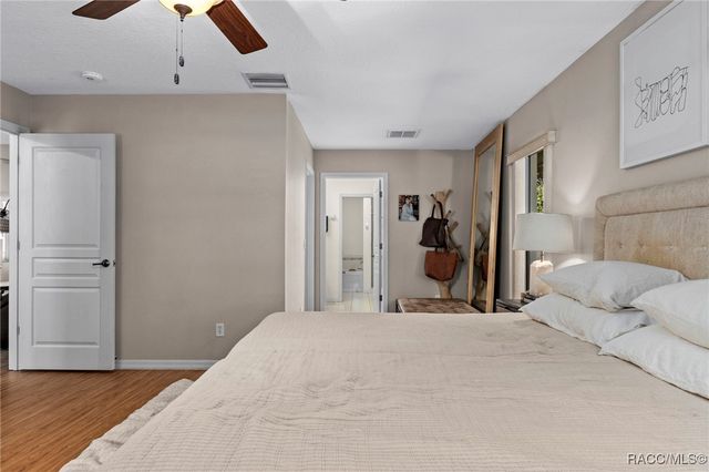 156 N Seton Avenue, Lecanto, FL 34461