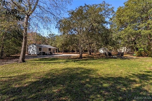 156 N Seton Avenue, Lecanto, FL 34461