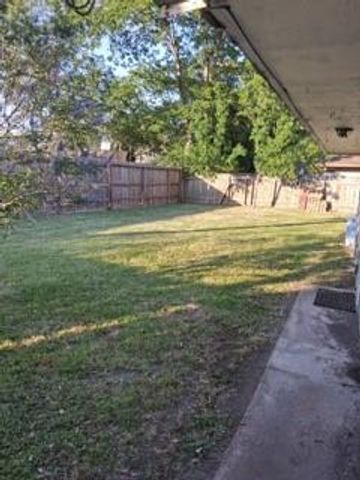 6207 Hirondel Street, Houston, TX 77087