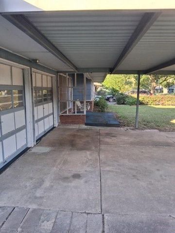 6207 Hirondel Street, Houston, TX 77087