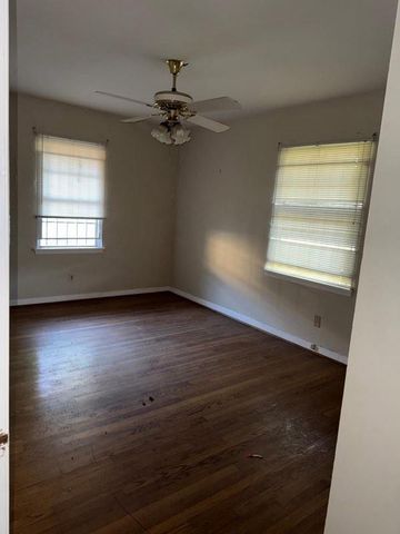 6207 Hirondel Street, Houston, TX 77087