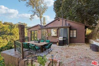 8718 Crescent Drive, Los Angeles, CA 90046