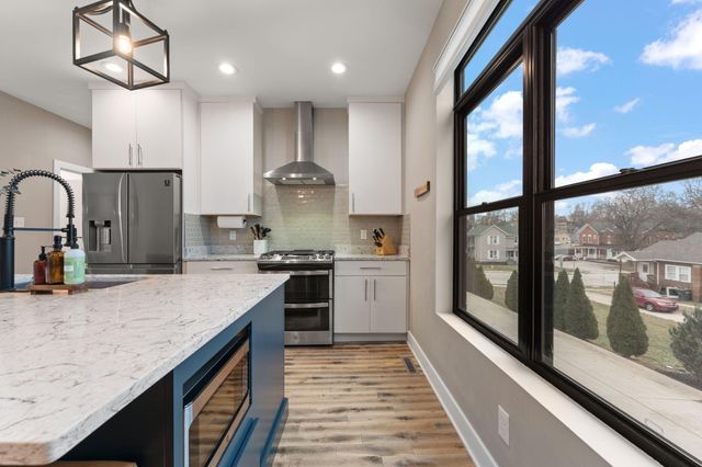 153 Morgan Boulevard 2, Valparaiso, IN 46383