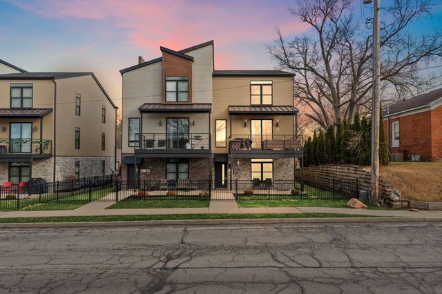 153 Morgan Boulevard 2, Valparaiso, IN 46383