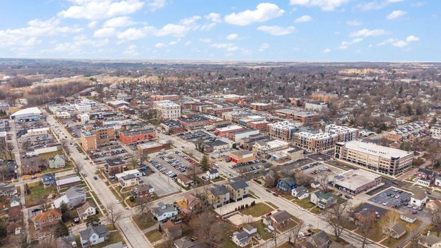 153 Morgan Boulevard 2, Valparaiso, IN 46383