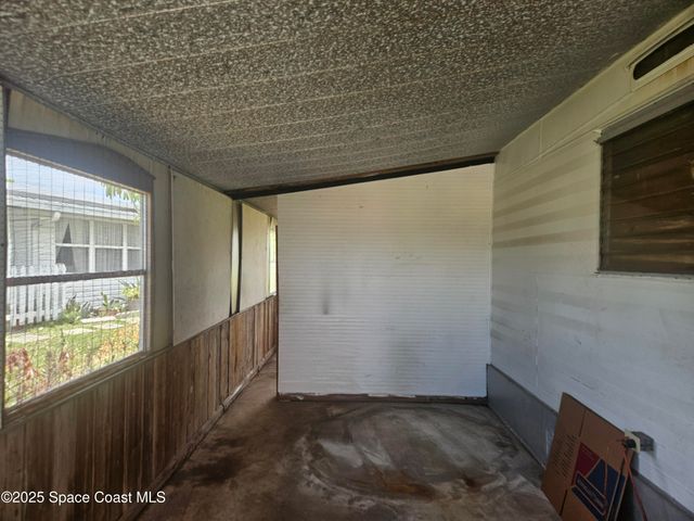 3196 Deer Run Drive NE, Palm Bay, FL 32905