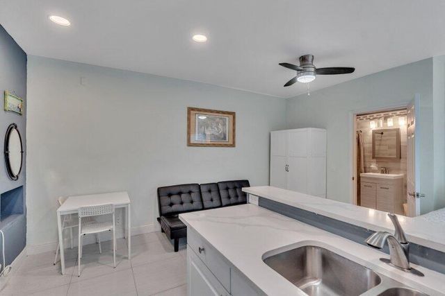 324 Indiana Street 3, Hollywood, FL 33019