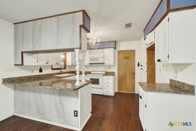 1445 Devin Drive, New Braunfels, TX 78130