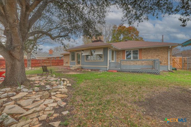 1445 Devin Drive, New Braunfels, TX 78130