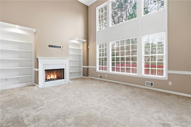 310 Stoneleigh Drive, Atlanta, GA 30331