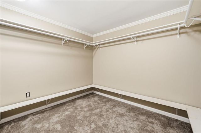 310 Stoneleigh Drive, Atlanta, GA 30331