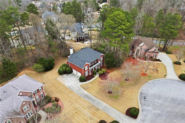 310 Stoneleigh Drive, Atlanta, GA 30331