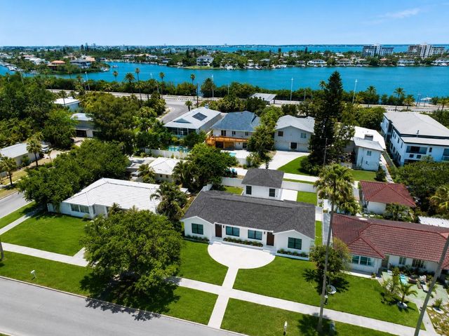 3219 E DEBAZAN AVENUE, St Pete Beach, FL 33706