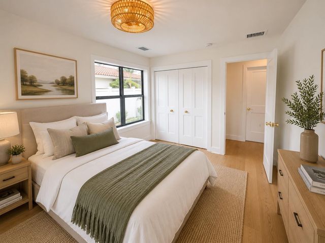 3219 E DEBAZAN AVENUE, St Pete Beach, FL 33706