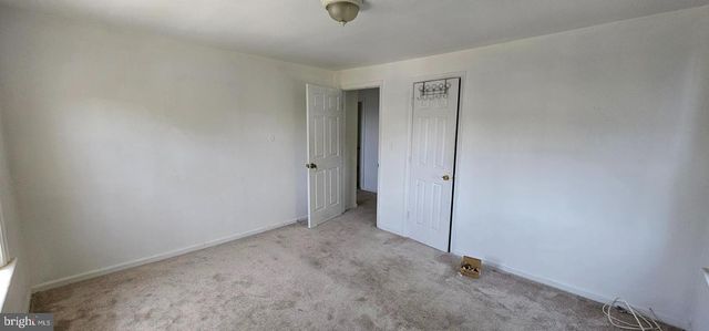 6120 OTIS ST, Hyattsville, MD 20785