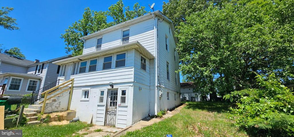 6120 OTIS ST, Hyattsville, MD 20785