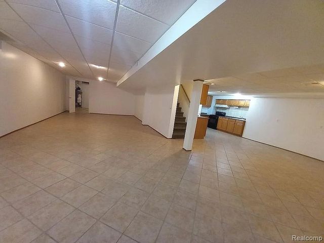 47630 Robins Nest Drive, Utica, MI 48315