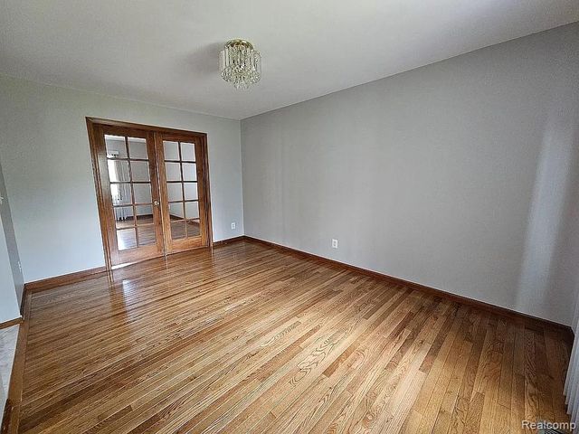 47630 Robins Nest Drive, Utica, MI 48315