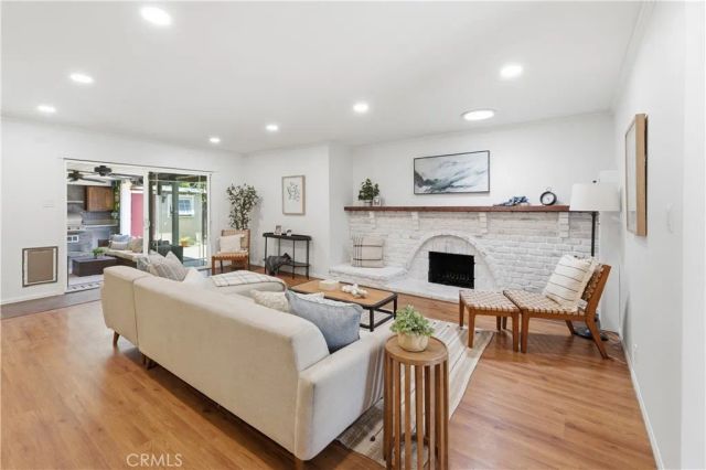 3327 N Studebaker, Long Beach, CA 90808
