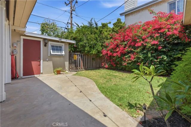 3327 N Studebaker, Long Beach, CA 90808