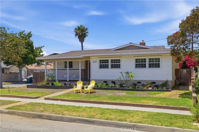 3327 N Studebaker, Long Beach, CA 90808
