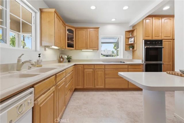 3327 N Studebaker, Long Beach, CA 90808