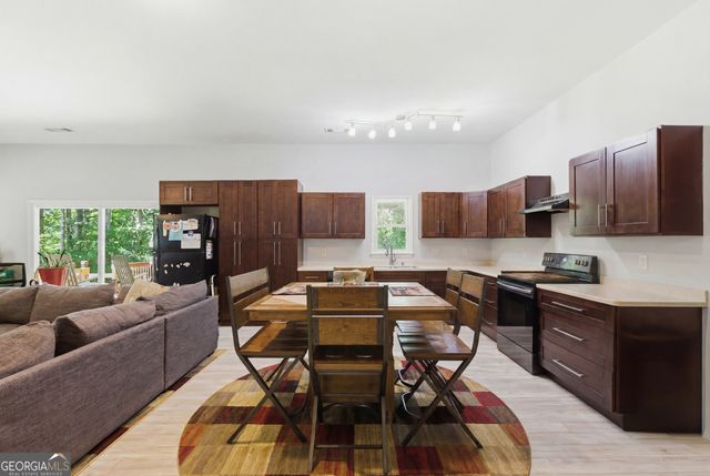 313 Pratten Drive, Cleveland, GA 30528