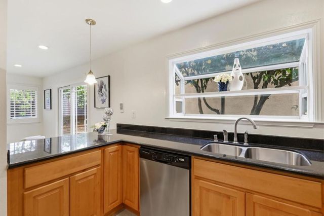 2051 Edgegate Drive, San Jose, CA 95122