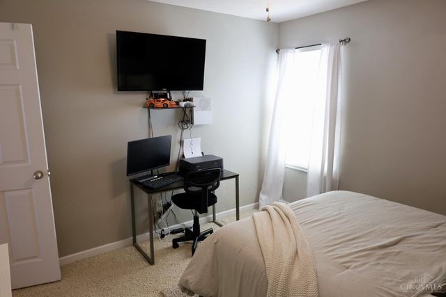 404 Sudbury Drive, Trenton, OH 45067