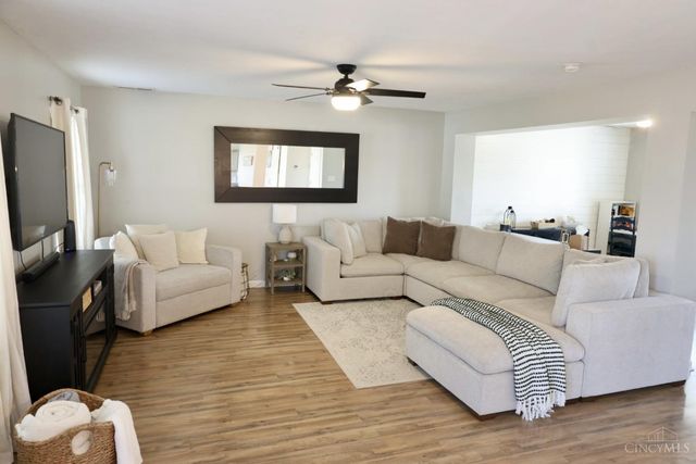 404 Sudbury Drive, Trenton, OH 45067