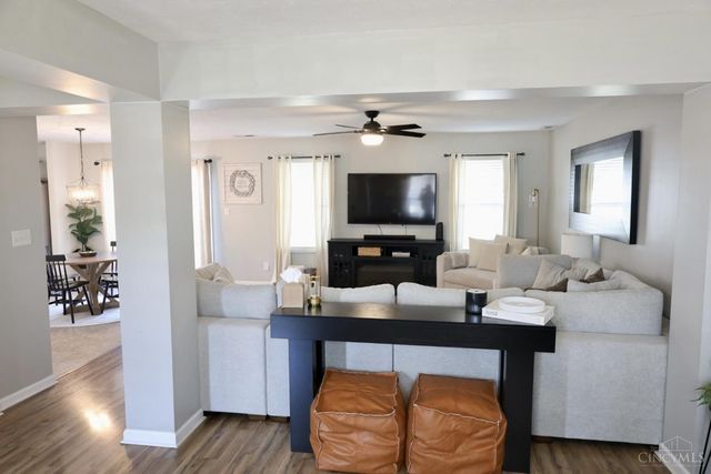 404 Sudbury Drive, Trenton, OH 45067