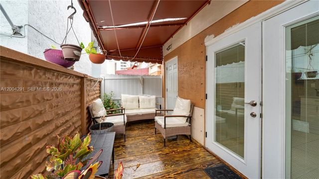 120 E 5th St 2, Hialeah, FL 33010