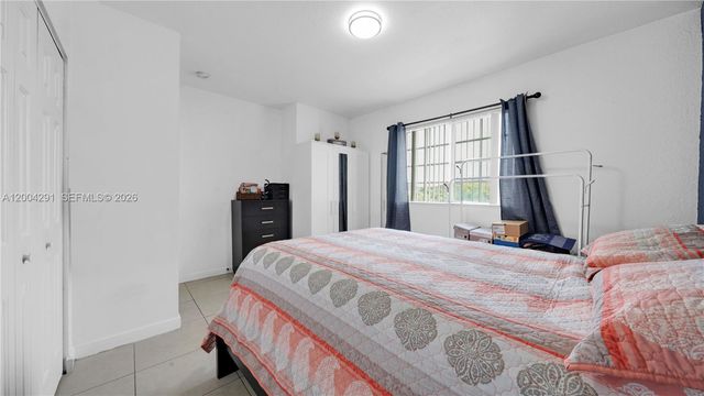 120 E 5th St 2, Hialeah, FL 33010