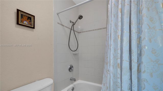 120 E 5th St 2, Hialeah, FL 33010