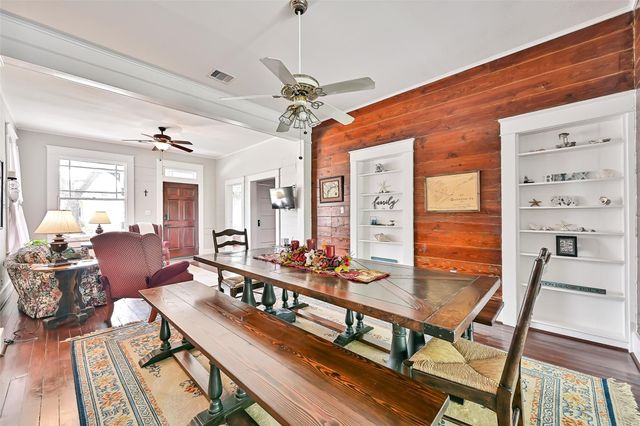 1518 21st Avenue, Galveston, TX 77550