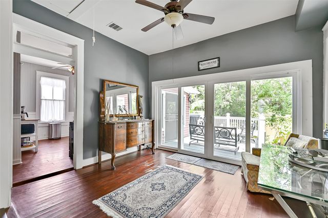 1518 21st Avenue, Galveston, TX 77550