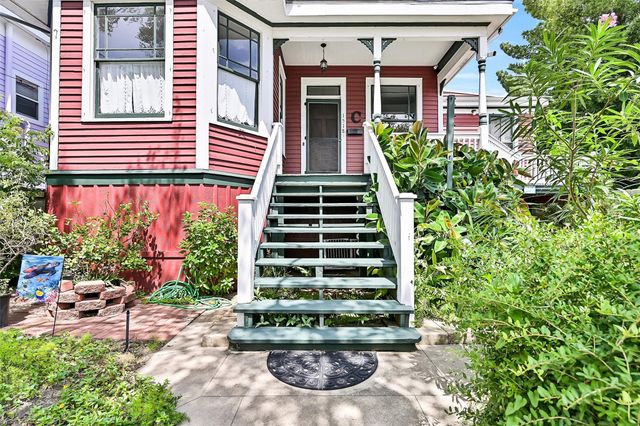 1518 21st Avenue, Galveston, TX 77550