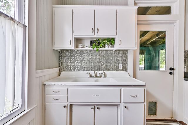 1518 21st Avenue, Galveston, TX 77550